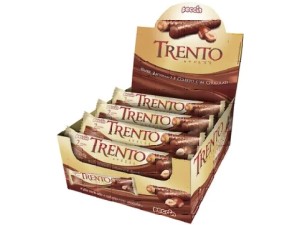 Chocolate com Wafer Trento Recheio Avelã c/16 - Peccin